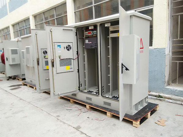 室外通信基站一体化机柜